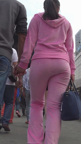 极品粉色套装美女
