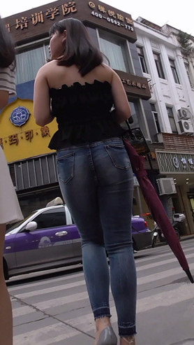 蓝牛小姐姐