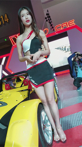 漂亮的包臀长腿美模