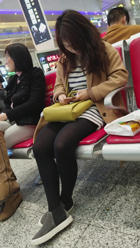 黑丝妹子