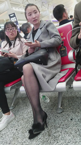 黑丝美妇