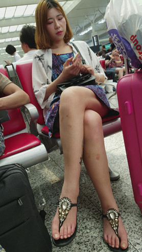 长腿小姐姐
