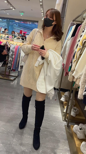 长靴小姐姐
