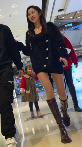 高靴美女