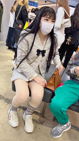 商场里的小姐姐