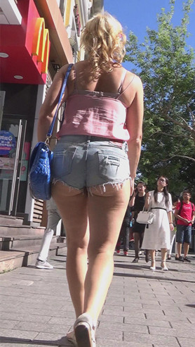 国外大屯妹子