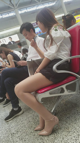 肉丝妹子