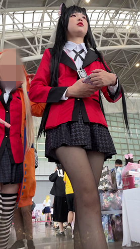 黑丝百褶裙美女