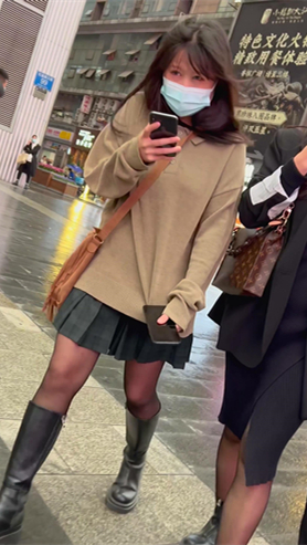 黑丝美女