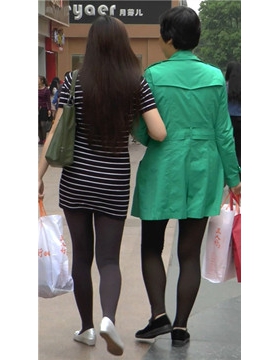 街拍极品黑丝漂亮美女