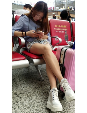 4k超清，极品大长腿苗条身材女孩
