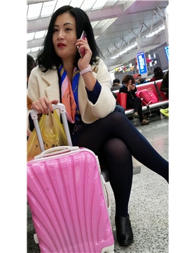 4k视频，超级气质黑丝袜性感熟女
