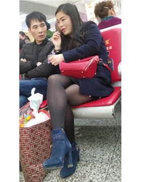 4k超清，黑丝袜高跟鞋美眉