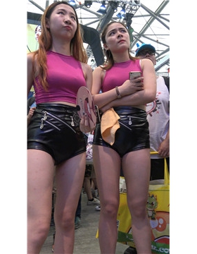 4k-身材超级劲爆的皮裤美女们