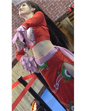 抹胸古装制服美女，丰满妖艳货