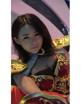 超级丰满的cosplay美女