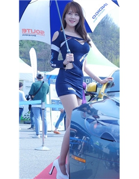 超级赛 Model Show 美女车模饭拍8则