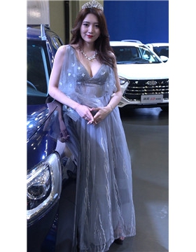 4k-极品靓丽美女车模小姐