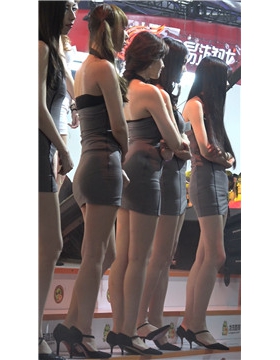 性感超短包臀裙美腿美女。