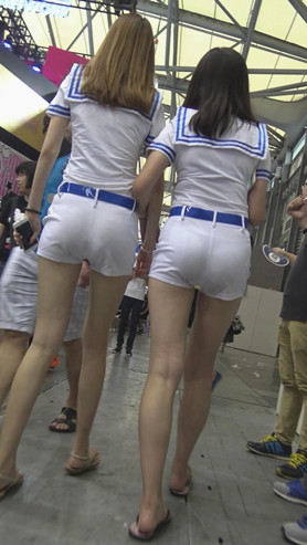 展会上的极品紧身模特们[1.33G/MP4]