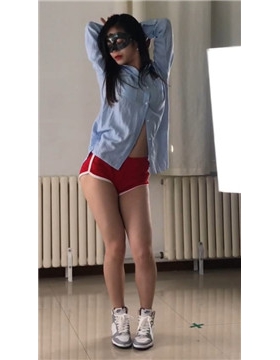 红色超短运动热舞模拍美女热舞 [280 MB]