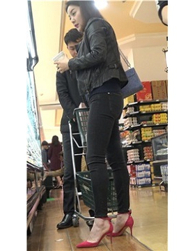 4k-端庄典雅红高跟紧牛美少妇 [2.05 GB]