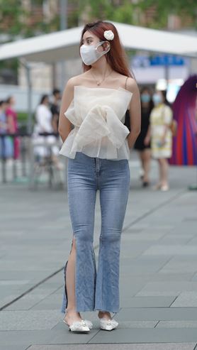 蓝牛美女(59P)