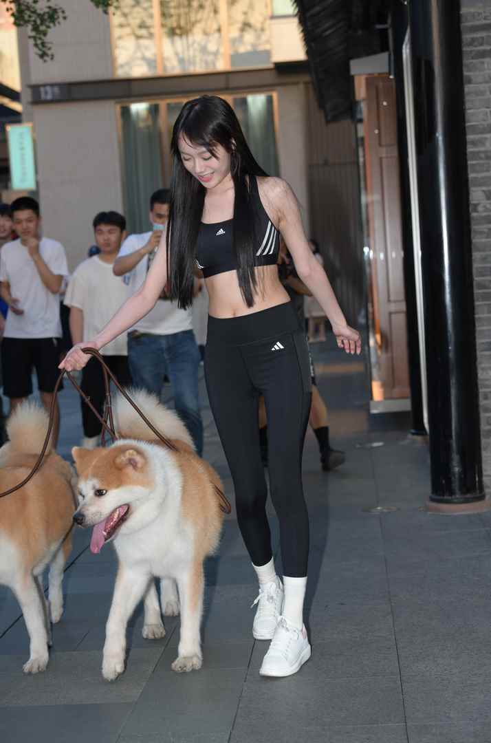 甜美可爱黑色瑜伽 [73P-1.53GB]
