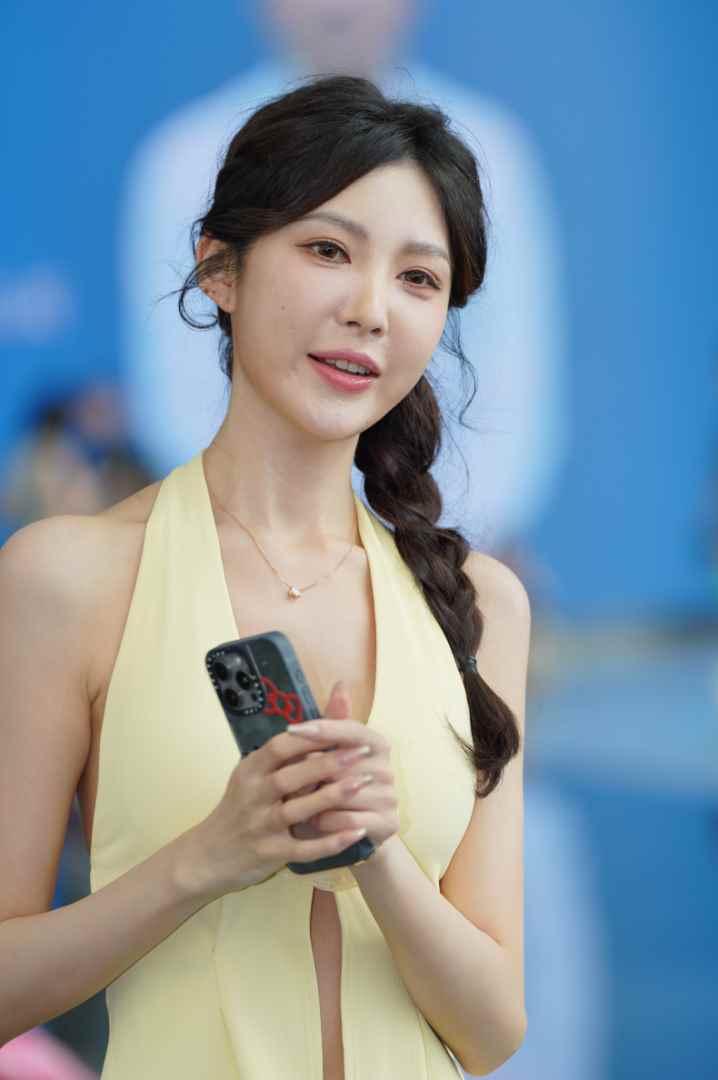 清新灵动妹子 [214P-3.14GB]