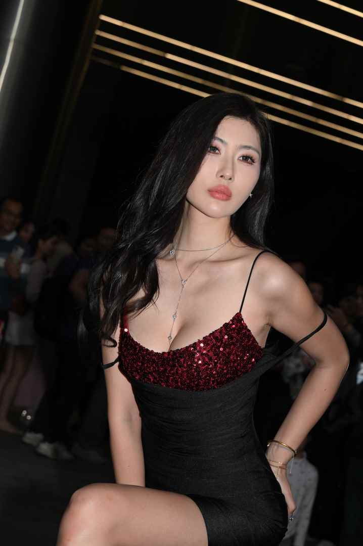 大美女网红叶濛雨 [85P-1.41GB]