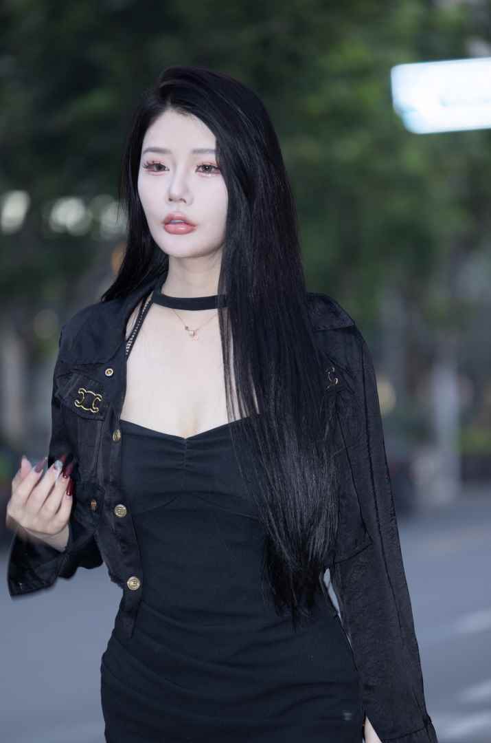 超短包臀裙白皙玉腿 [115P-988MB]