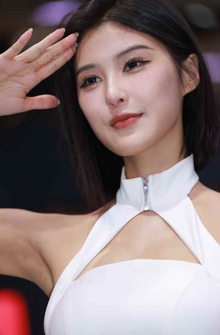 短靴皮短裤 [340P-5.44GB]