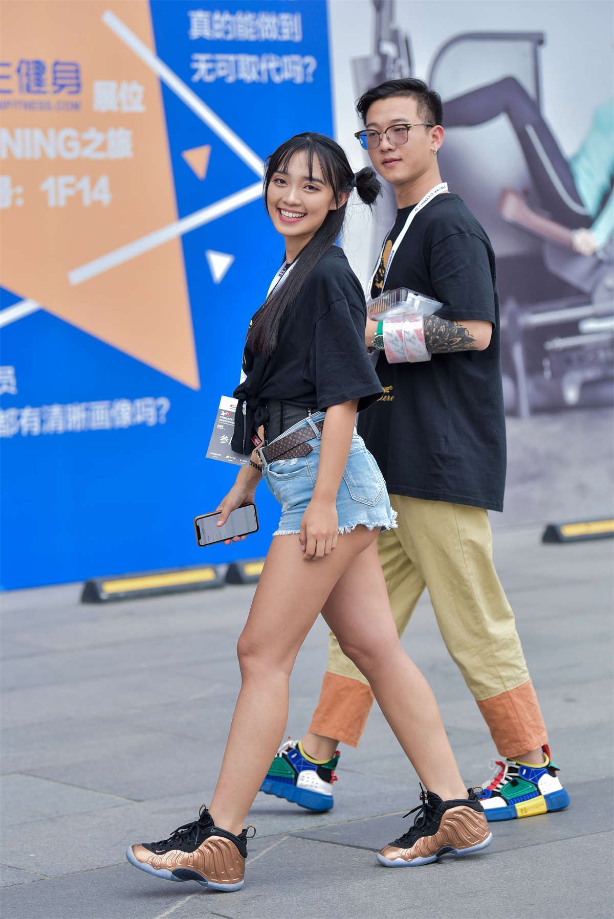 活力甜美牛仔短裤