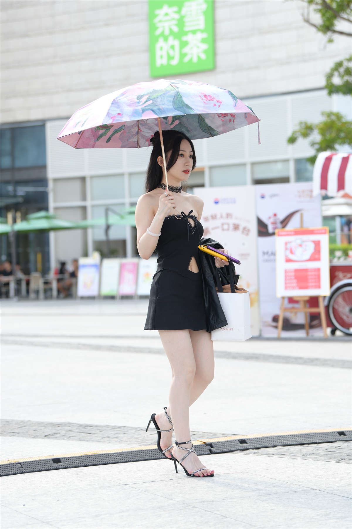 清新优雅黑色系