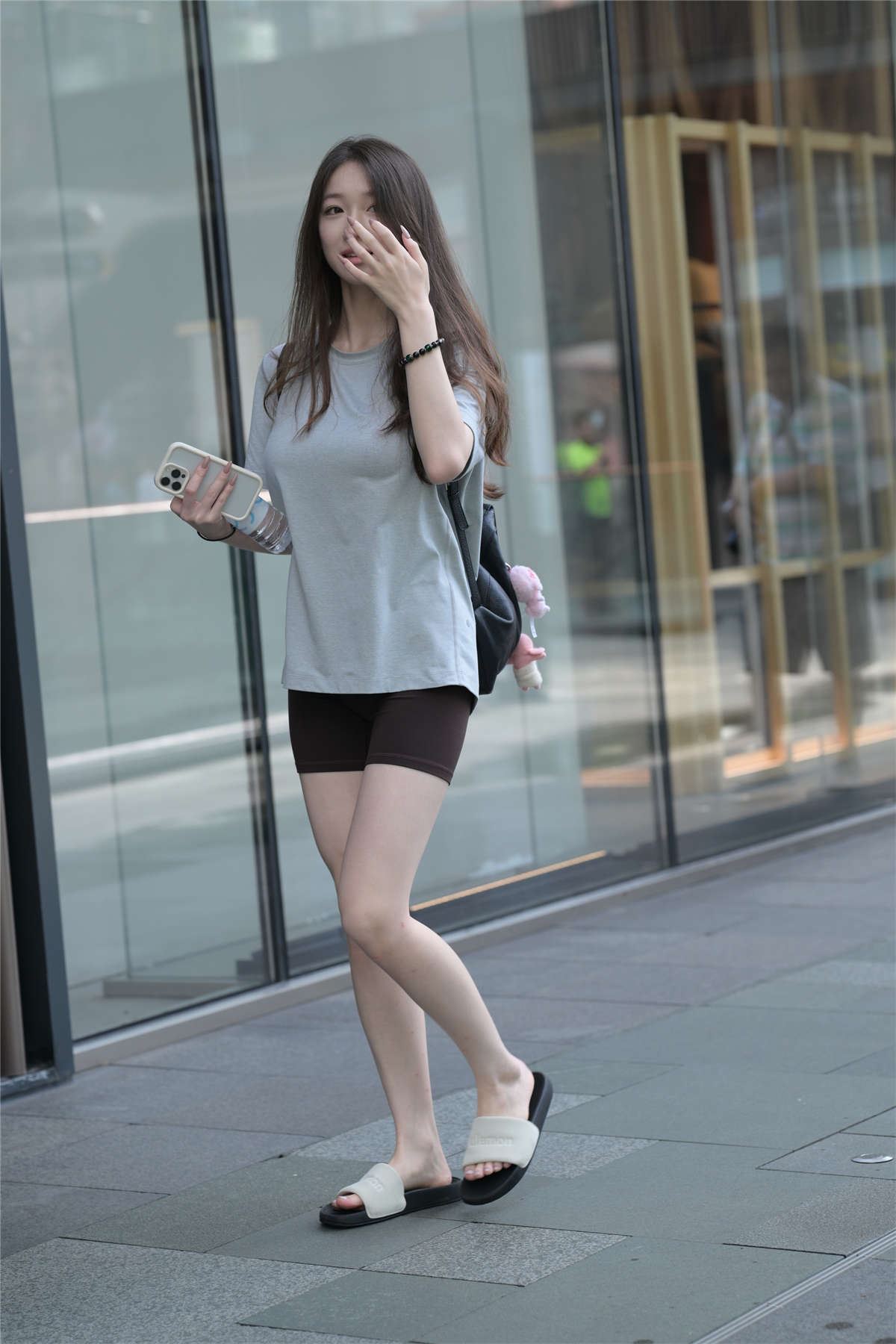 甜美活力可爱妹妹