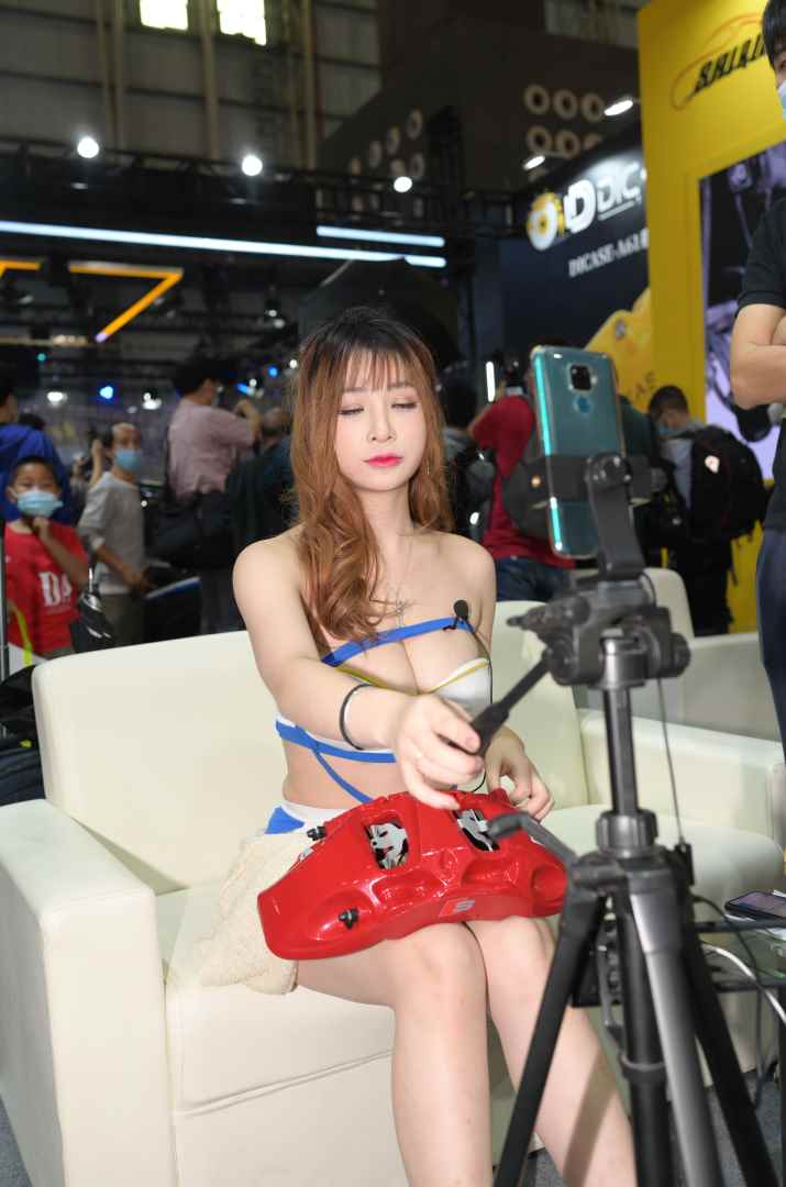 过目不忘好胸器 [127P14V-3.35GB]