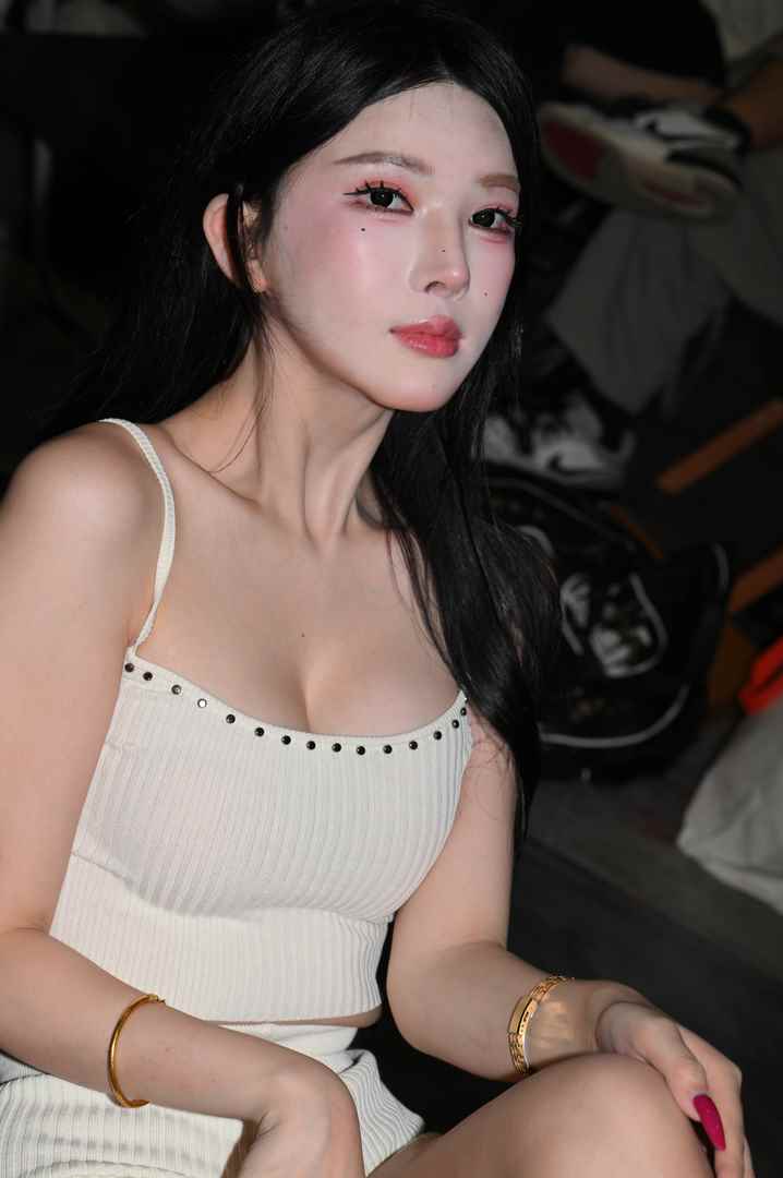 性感美足妍熙 [152P-2.76GB]