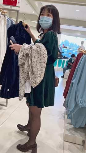 黑丝美女