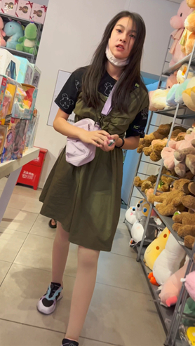 漂亮的小姐姐