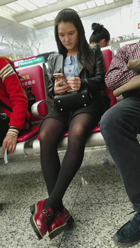 黑丝妹子