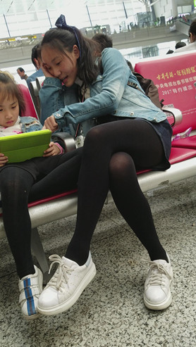 黑丝少妇