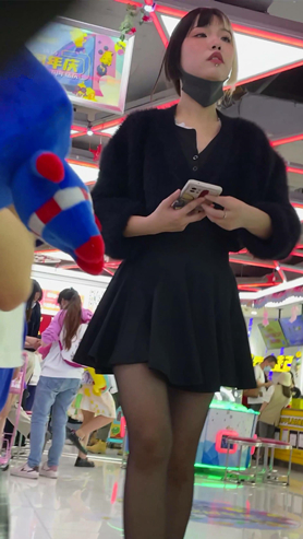 黑丝妹子