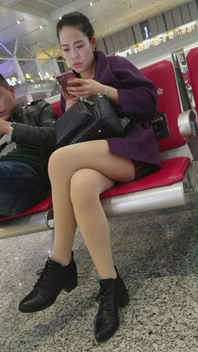 丝袜妹子