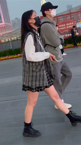 漂亮的美女