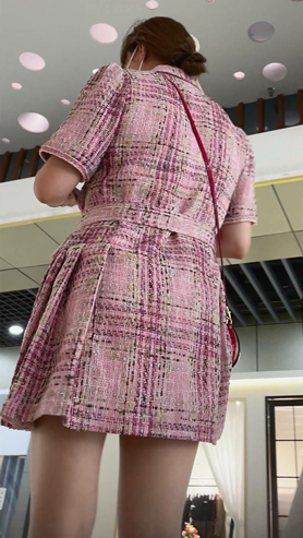 连衣裙MM