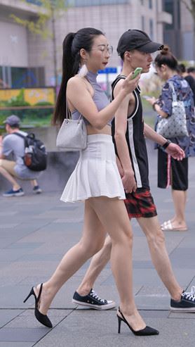 清凉妹子高清原图(30P)
