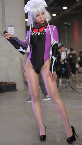 （视频）漫展肉丝妹子