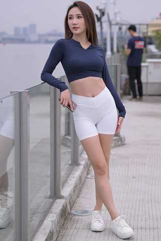 [不吃鸡蛋] 白月光