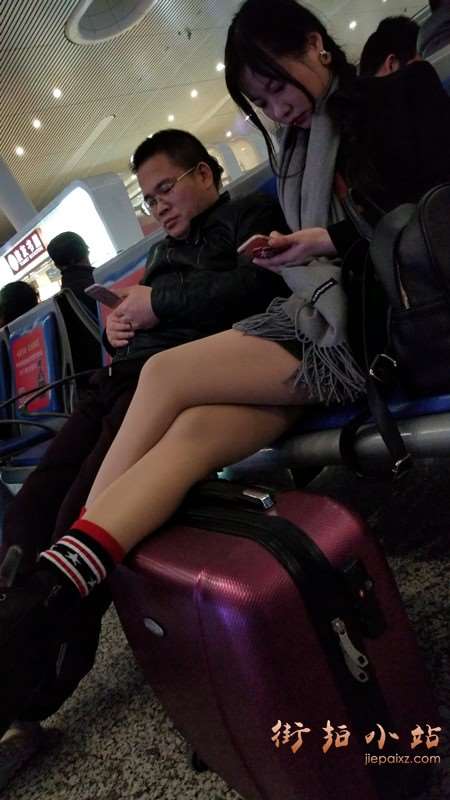 4k-肉丝大长腿漂亮美颜小姐姐