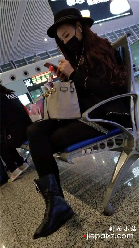 4k-黑色系黑口罩漂亮美女姐姐